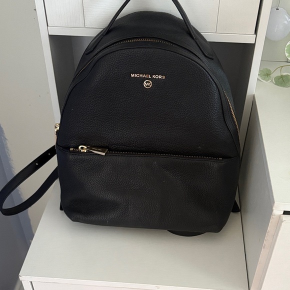 Michael Kors Jet Black Backpack Leather (mini) - Picture 1 of 3